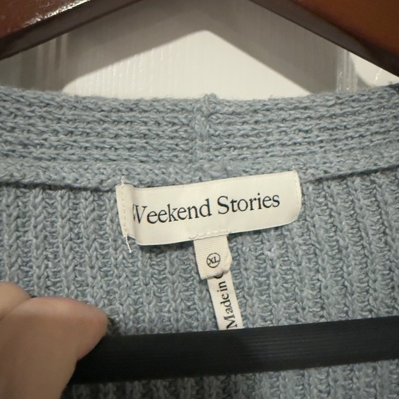 Weekend Stories Clara Pullover Turquoise V-Neck Sweater Women's XL Revolve - Picture 6 of 10